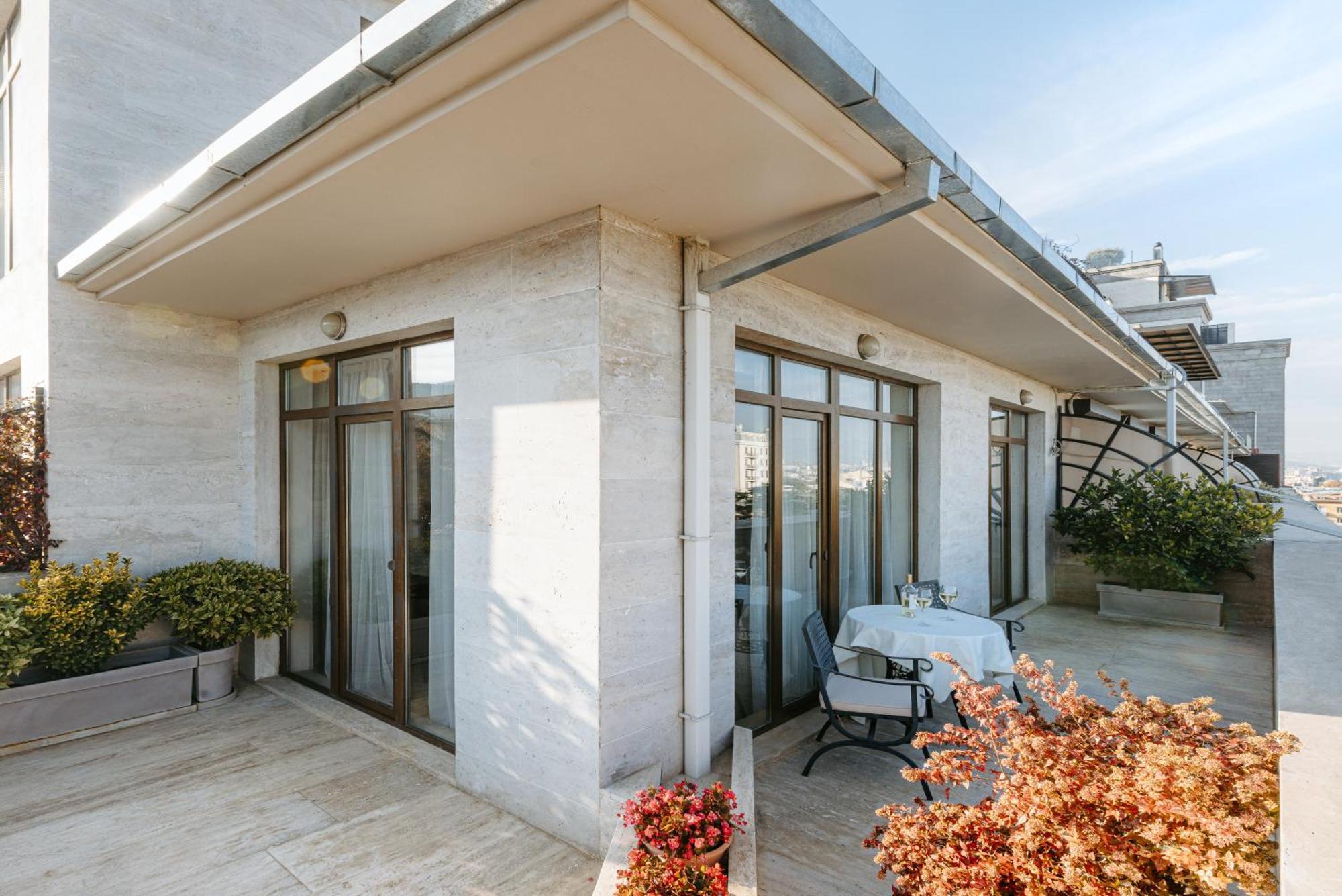 Citrus Hotel Tiflis Exterior foto