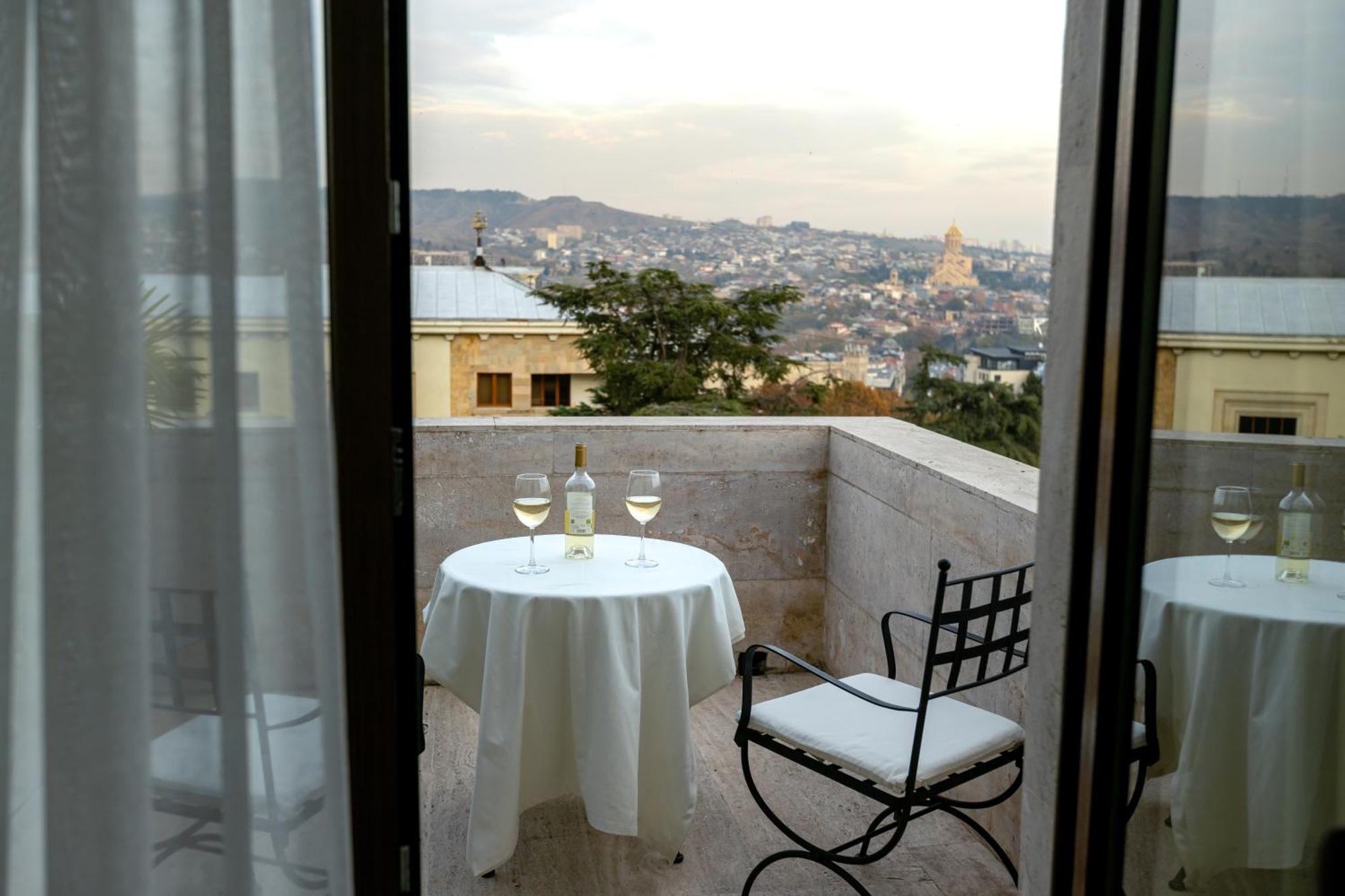 Citrus Hotel Tiflis Exterior foto