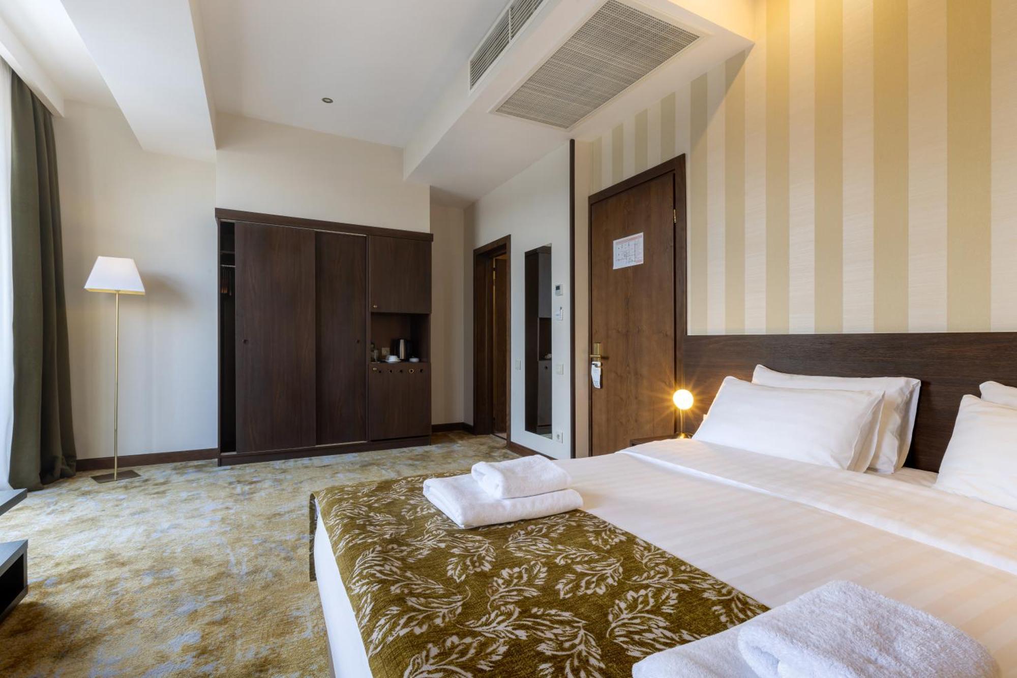 Citrus Hotel Tiflis Habitación foto