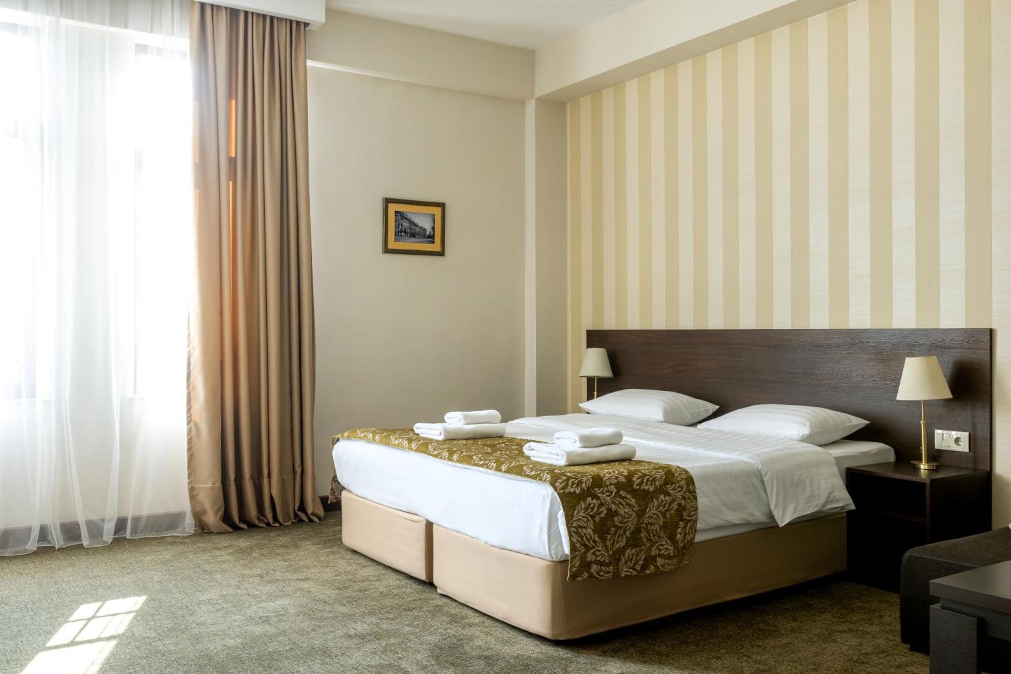 Citrus Hotel Tiflis Habitación foto